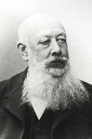Jules Moretus was de laatste eigenaar van het kasteel voordat de stad het aankocht in 1911. Jules Moretus was de laatste eigenaar van het kasteel voordat de stad het aankocht in 1911.
